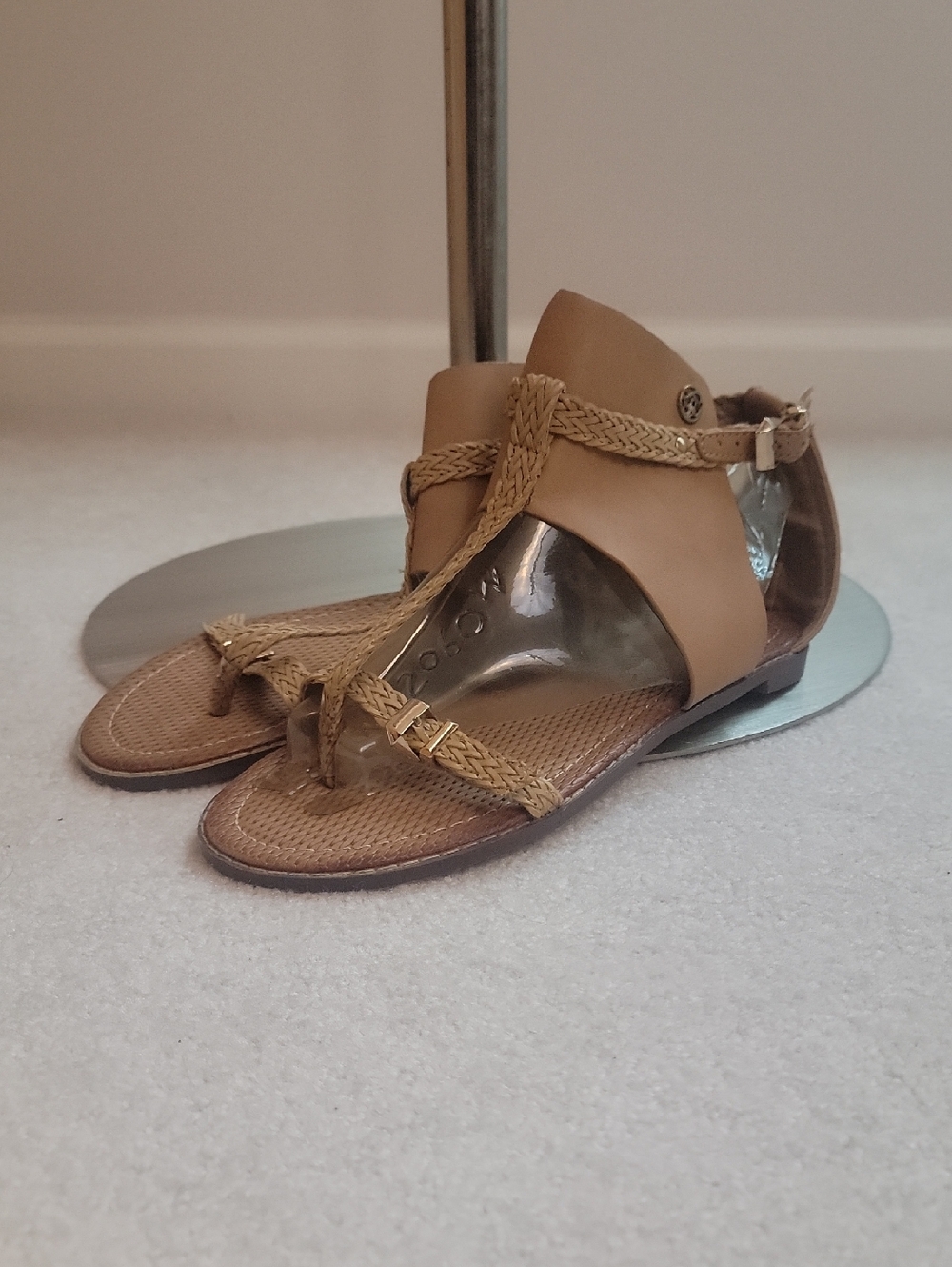 Relent, tan/ gold buckle sandals NWOT